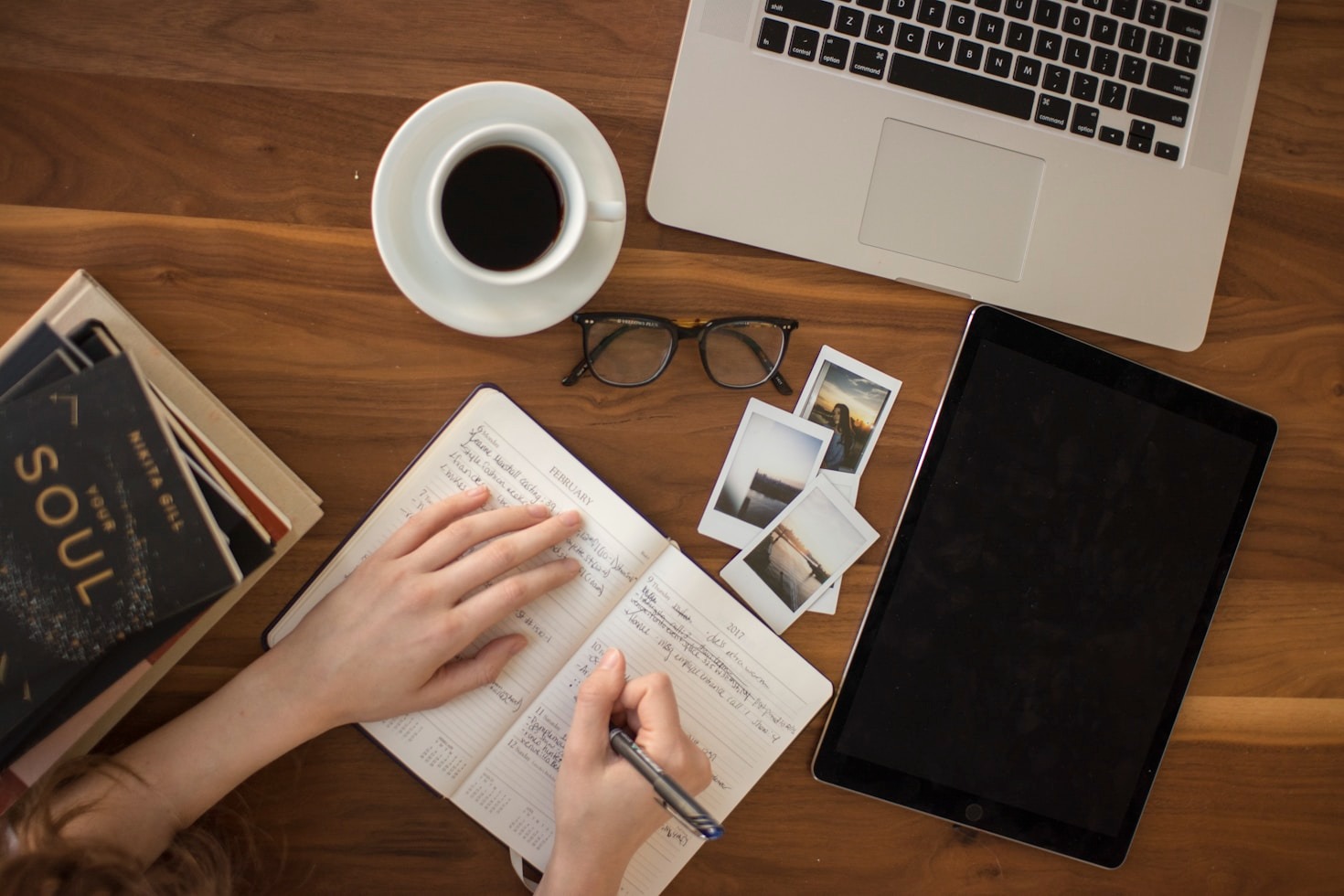 Read more about the article Why Focused Reading Matters in Blogging
