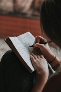 Read more about the article Single-Column Blogs: The Future of Reading Online